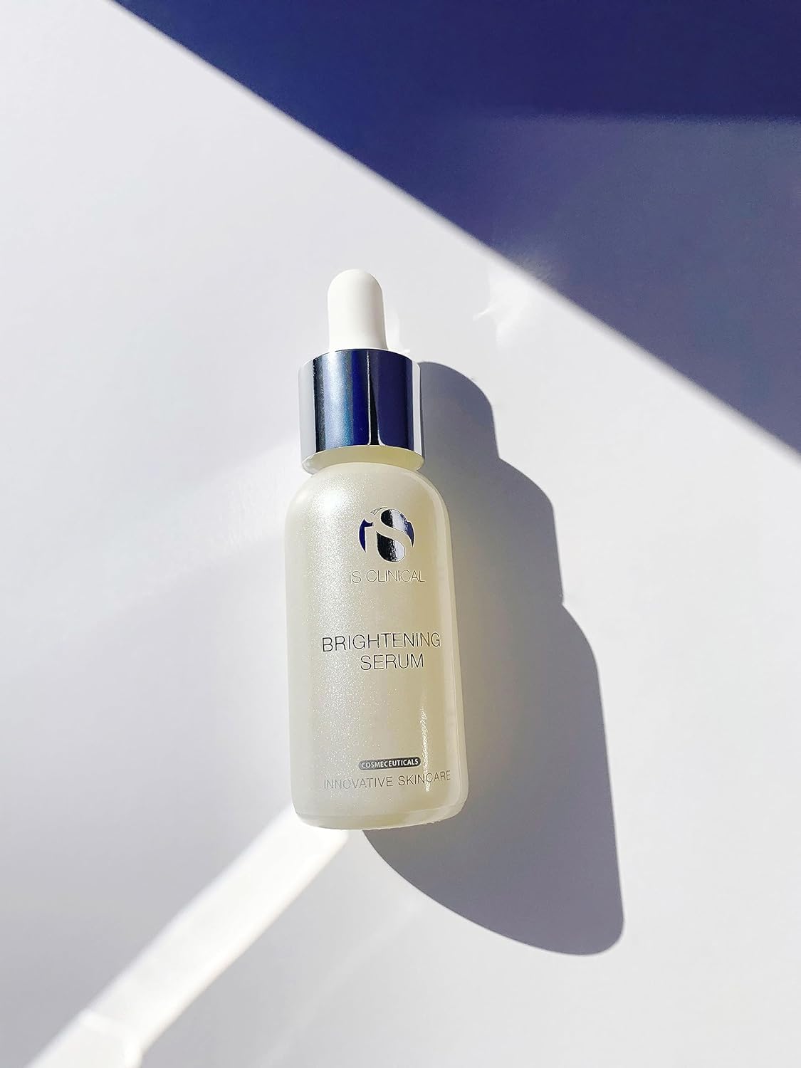 iS CLINICAL Brightening Serum 1 fl. oz.