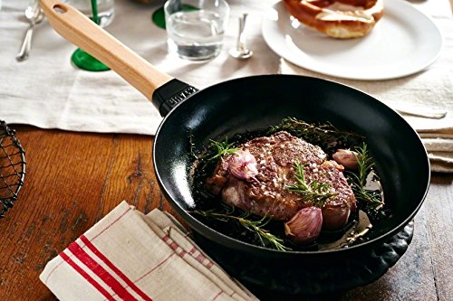 Staub 1005022 Cast Iron Pan with Wooden Handle, Suitable for Induction, 24 cm, Black