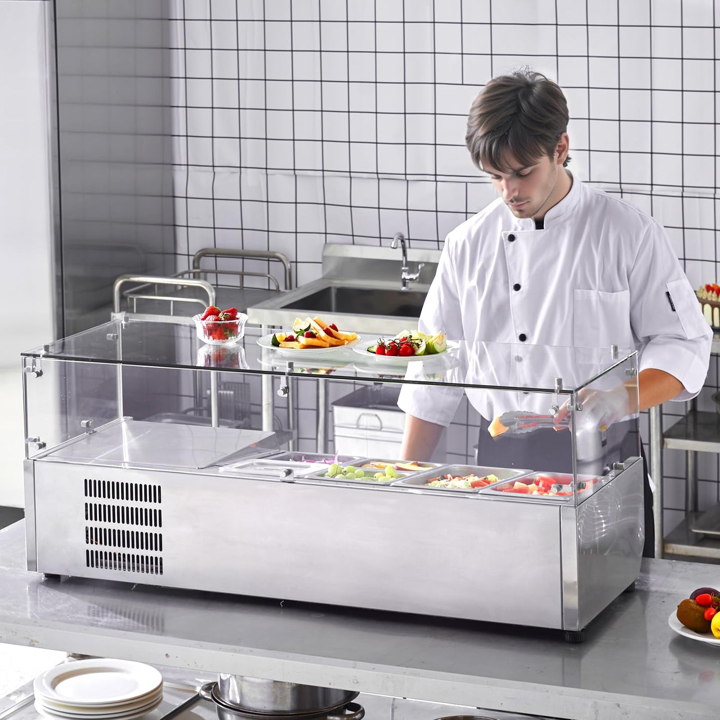 VEVOR Condiment Prep Rail Station, 135 W Countertop Refrigerated Condiment Station, with 2 1/3 4 1/6 Pans, 304 Stainless Body and PC Lid, Sandwich Prep Table with Glass Guard, ETL, Silver