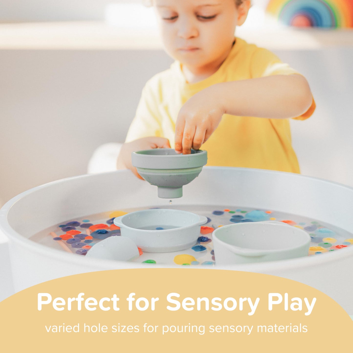 Inspire My Play 3 x Green Silicone Collapsible Funnels for Kids - Sensory Play Funnel Toys for Kids - Pouring Toys for Toddlers - Food Safe Sensory Bin Tools and Accessories