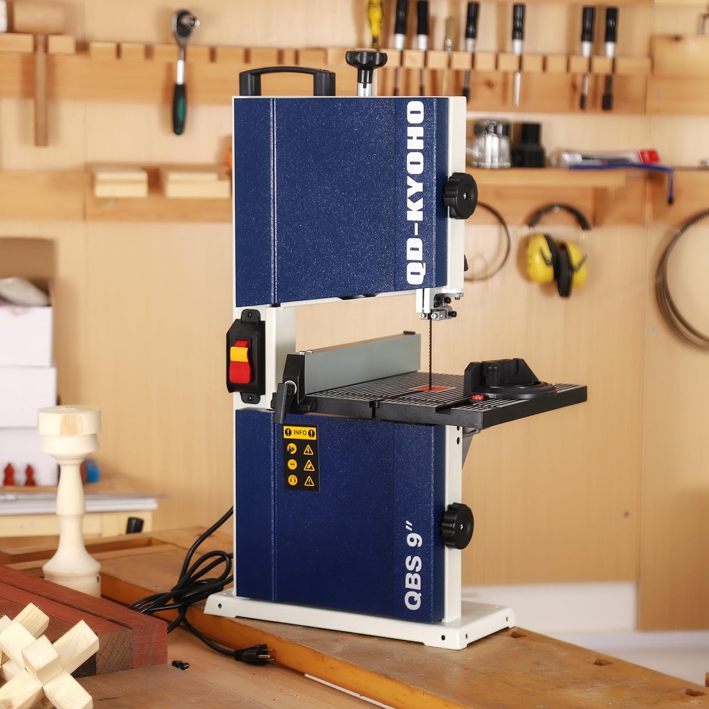 QD-KYOHO Band Saw, Portable 9-Inch Bandsaw for Woodworking, 770 FPM Benchtop, 1/3 HP, 120 V 2.5-Amp Motor, Band Saws with Cast-Aluminum Worktable with Scale, Steel Bandsaws with Miter Gaug