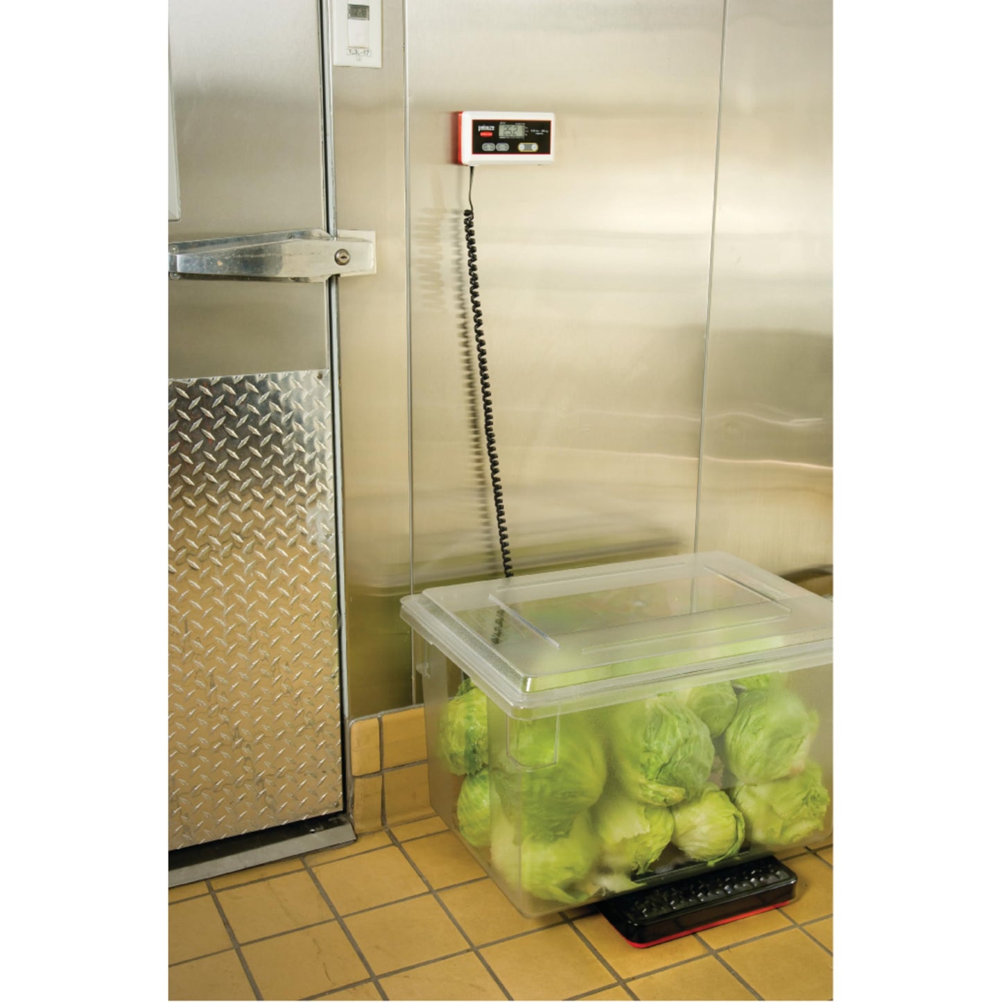 Rubbermaid Commercial Products Digital Receiving Scale 150-Pound Capacity Heavy-Duty Non-Skid Shipping Postal and Food Scale for Kitchen/Restaurant