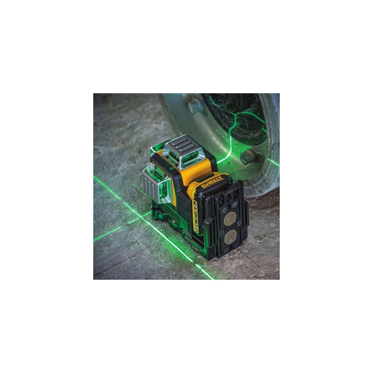 DEWALT Laser Level 360 Self Leveling, 3 Way Green Laser Leveler Tool 12V MAX with 2.0Ah Battery, Charger and Durable Carrying Case, 100 Ft, Tripod Compatible (DW089LG)