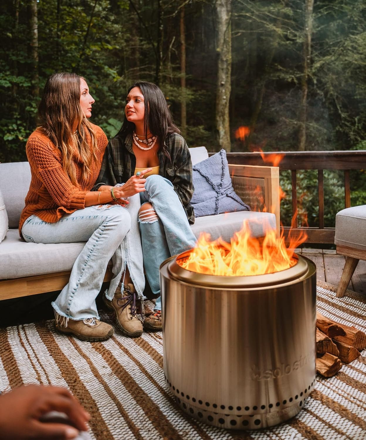 Solo Stove Bonfire Amazon Exclusive | Smokeless Fire Pit Bundle with Stand, Lid, Shelter & Ash Pan | Ideal for 4–6 People | Stainless Steel Wood Burning Camping Pit – 19.5" Wide, 34lbs