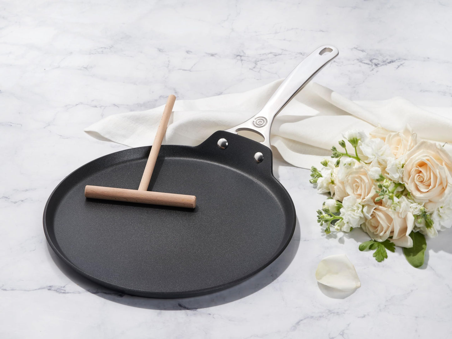 Le Creuset Toughened Nonstick PRO Crepe Pan with Rateau, 11"