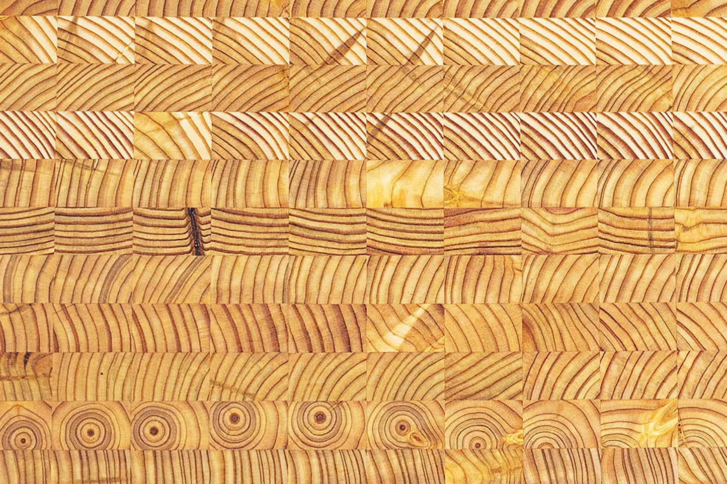 Larch Wood Canada End Grain Round Cutting Board Classic, Standard Line, Handcrafted for Professional Chefs & Home Cooking, 14.5" Diameter x 1.6" Thick
