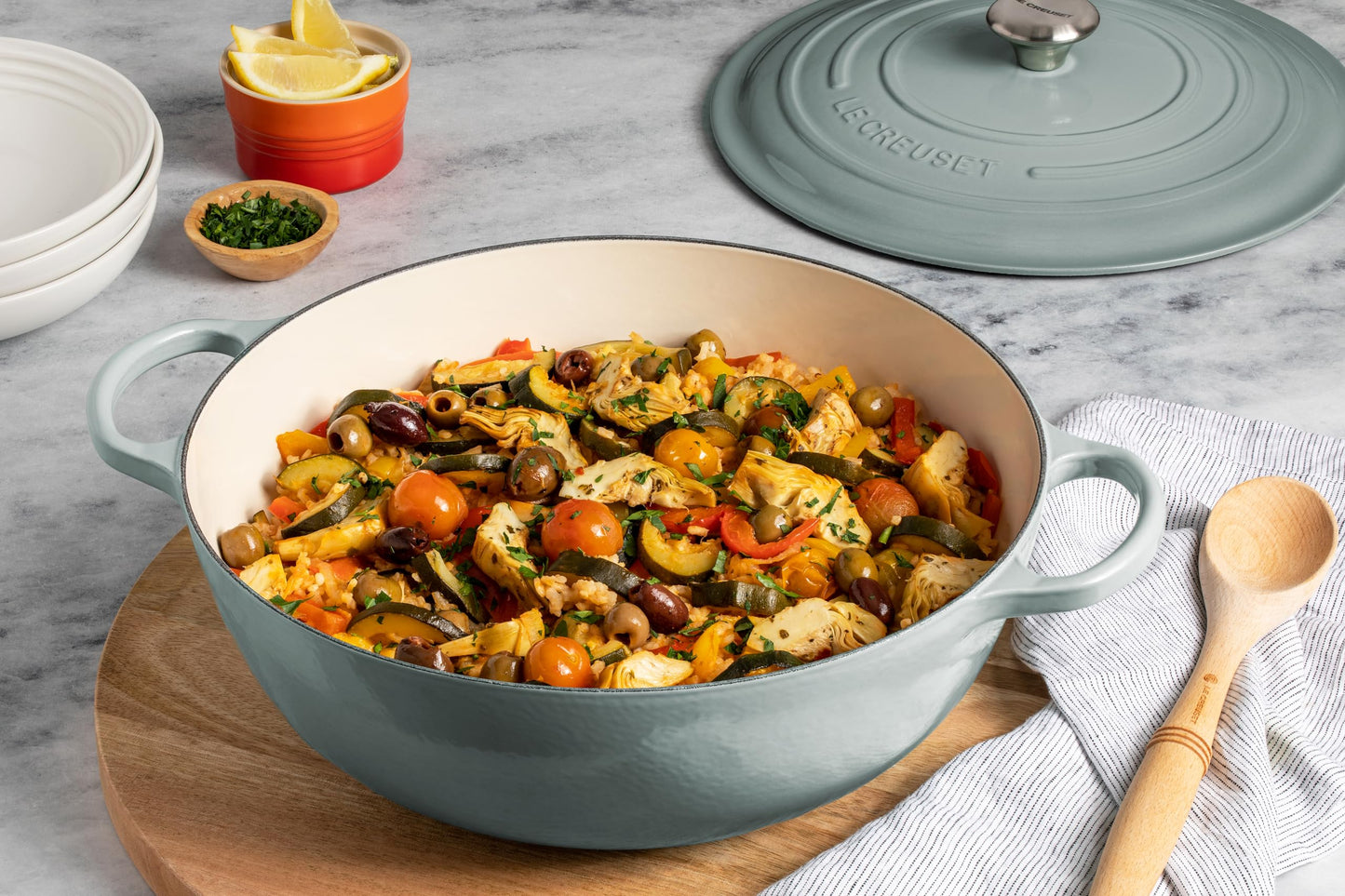 Le Creuset Signature Cast Iron Chef's Oven, 7.5qt, Artichaut